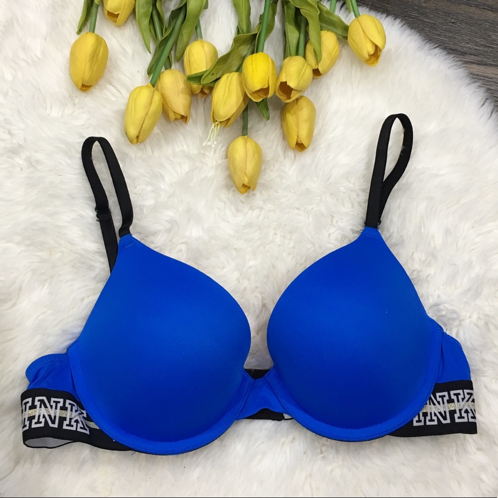 Victorias Secret PINK WEAR EVERYWHERE PUSH-UP